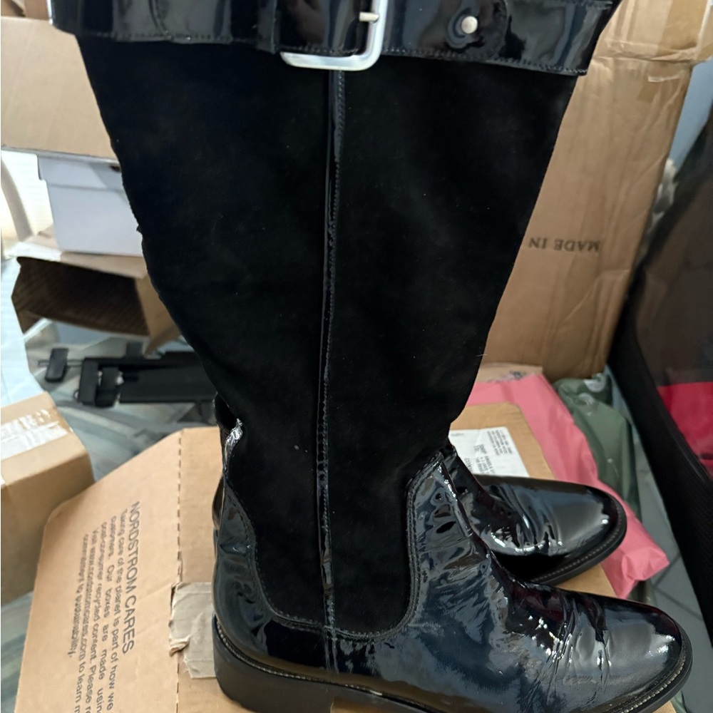 Elegant Black Patent Leather Heeled Boots